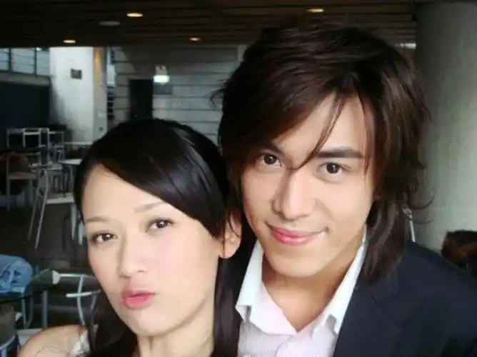 陈楚河的家世42岁黑眼镜陈楚河只专心搞事业