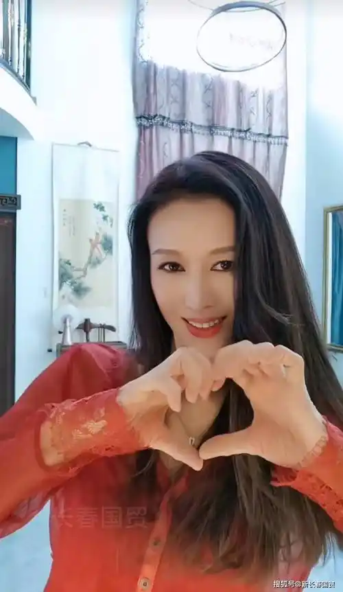 《水浒传》扈三娘近照曝光,容颜未老风韵犹存,57岁依然单身未嫁_郑爽