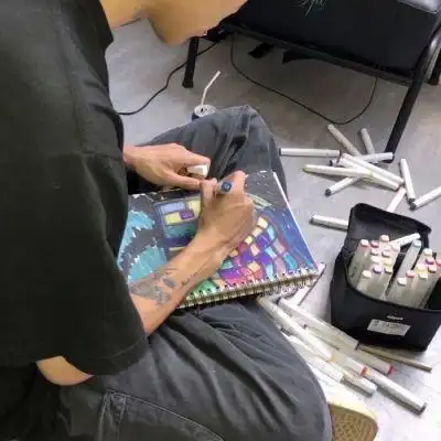 低调男头像人这一辈子低调一点好