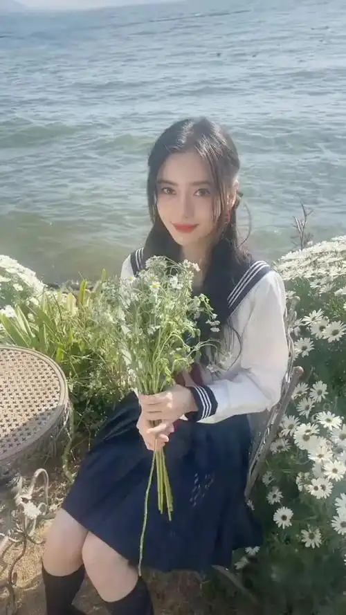 双马尾发型的杨颖,嫩回"18岁"!