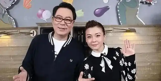 夏东海抓住你了居然背着夏雨夏雪夏冰雹吃面条