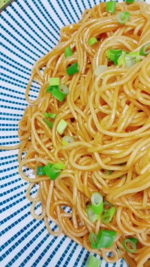 葱油拌面 简单易学