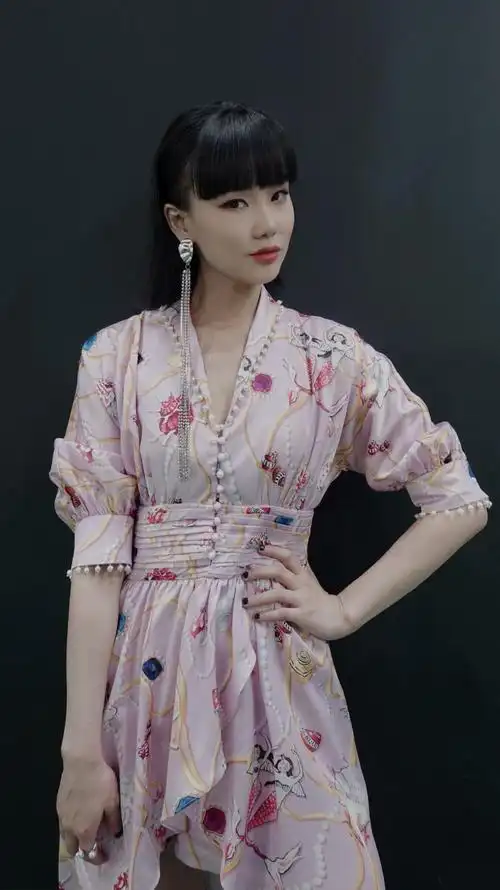 2022黄龄成都演唱会什么时候开始附门票信息