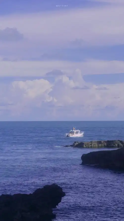 背景图蓝色系列蓝与海