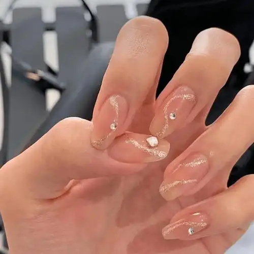 150款巨好看的夏日美甲!清凉显手白,短甲也能做!_款式_指甲_手指头