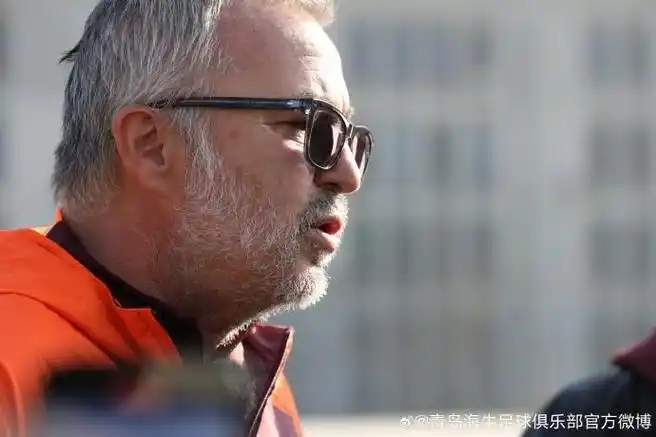 亚森:我们队的备战比较仓促,球队还是需要磨合|亚森_新浪新闻