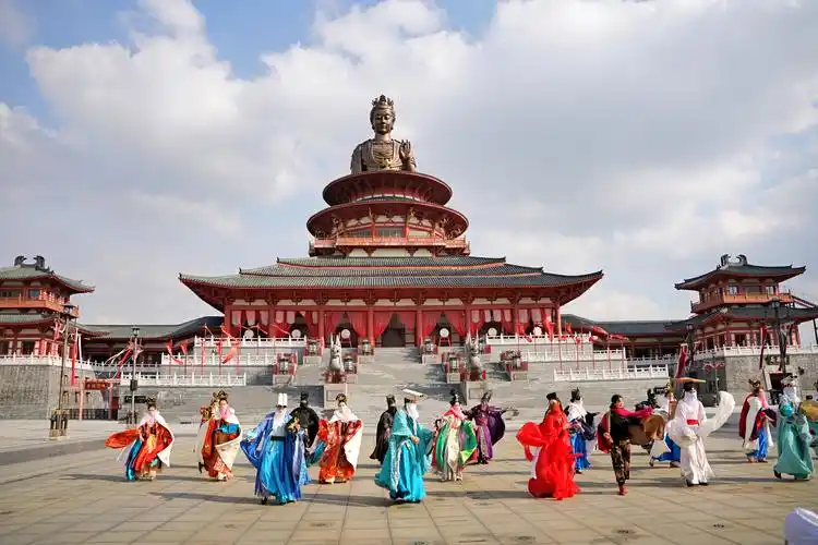 苏州华谊兄弟影视基地人像环境