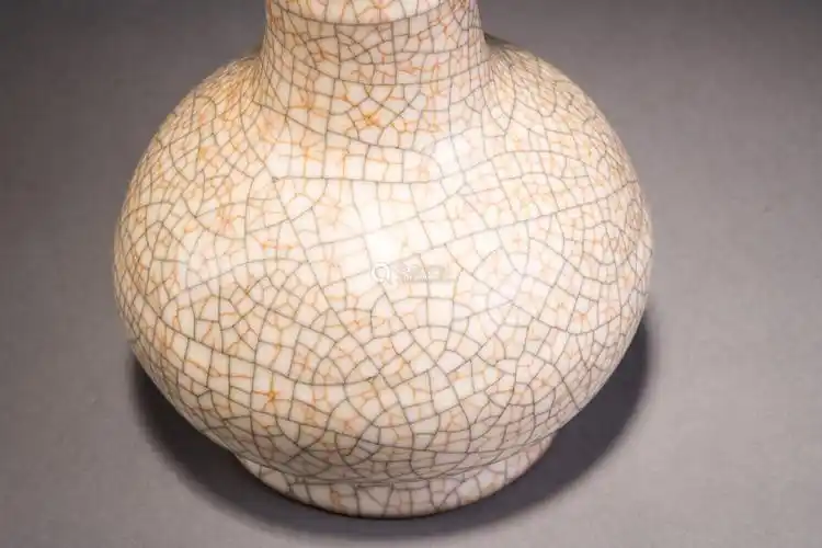 6868lot119468宋哥窑长颈瓶