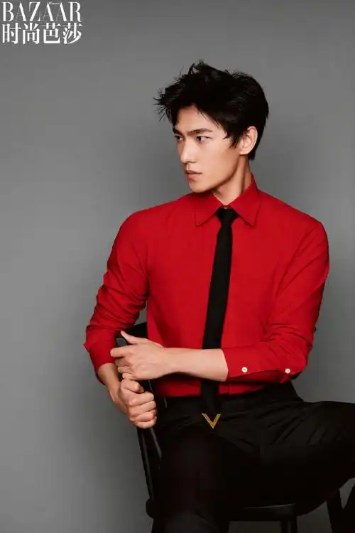 杨洋天台情绪大片##明星时尚