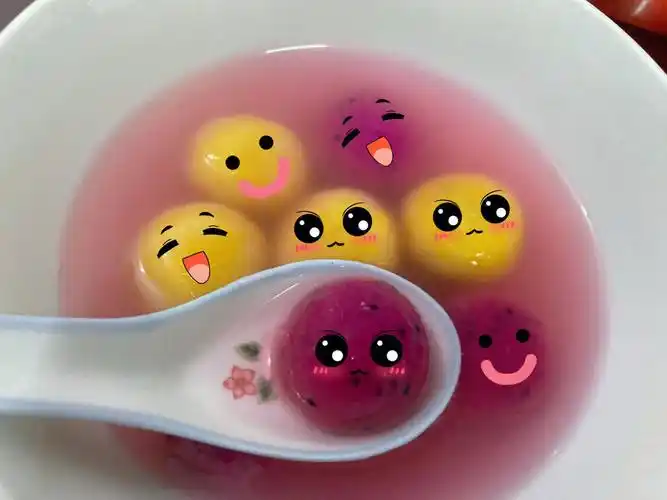 自制糯叽叽的彩色汤圆煮出来看着就很治愈