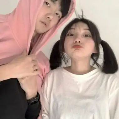 ins真人恩爱情头如果我是仓颉我造出的第一个名字就是你_情侣头像_我