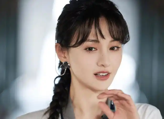 郑爽退出娱乐圈,能否让生命得到更大的尊重?