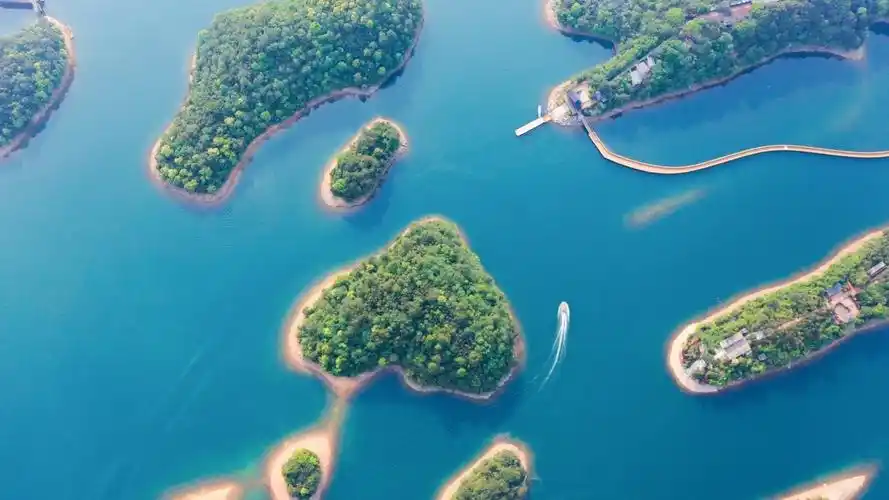 云赏景水上娱乐露营体验3d水底浪漫庐山西海带给游客限定版旅行体验