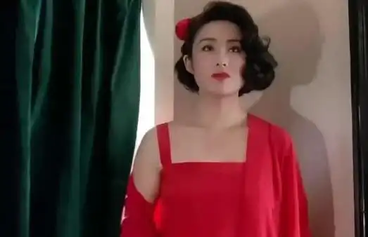 《赌侠》王晶巅峰之作,刘德华和星爷首次合作,两人互飙演技