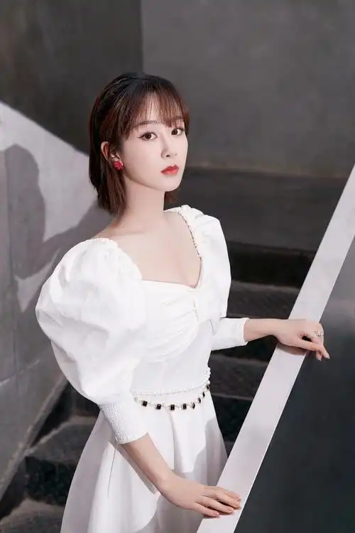 关于梦天拍摄的杨紫图片,因为被删除回复,只能自己开帖了!