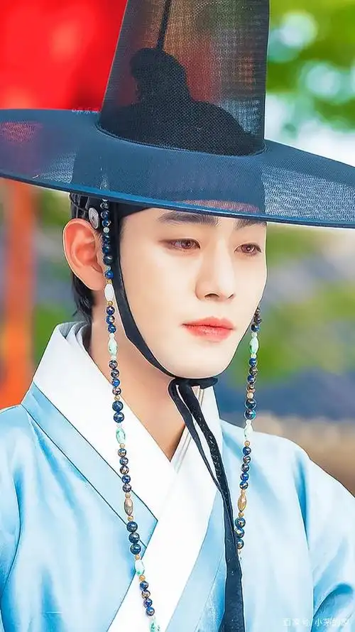 韩剧《红天机》再掀古装剧热潮,金裕贞x安孝燮选角太顶备受好评