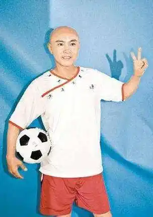 张卫健:年少出道,8年不温不火,制片人的一句话,逼他成名_江欣燕_时候