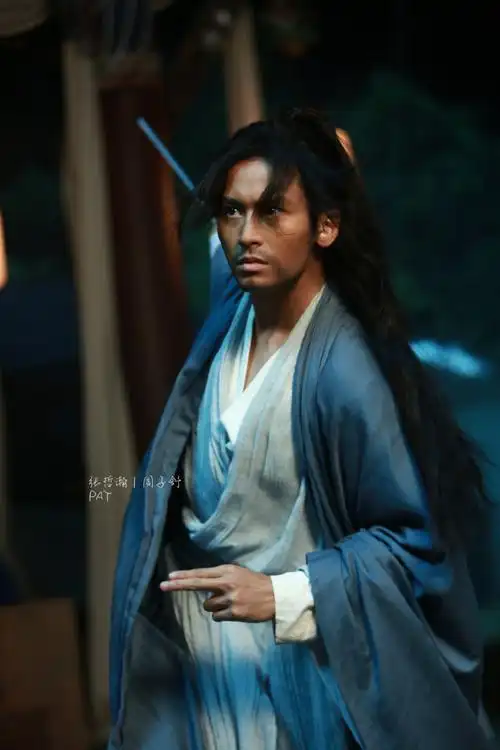 身姿俊美 动作利落    #山河令#|周子舒|阿絮