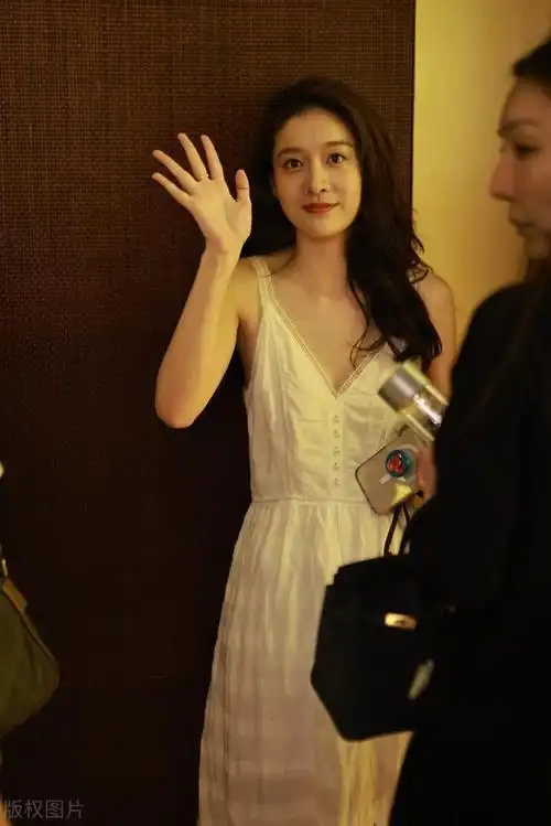 这谁顶得住嘛!张雪迎这身材,这才是尤物啊!|女神|独特魅力_网易订阅