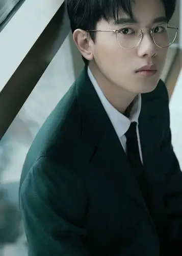 求所有胡先煦戴眼镜的相片(眼镜合集)