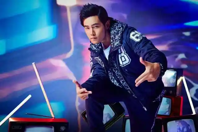 林俊杰新歌vs周杰伦《说好不哭》,谁能夺得粉丝芳心?