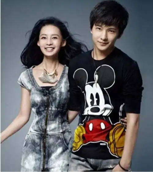 杨洋的女朋友是谁(杨洋真正的老婆)  第13张