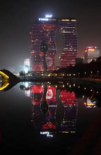 杭州印金元宝夜景