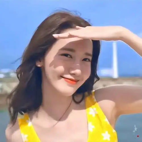 女生ins头像|林允儿头像