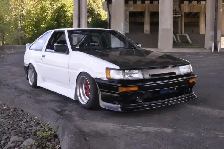 丰田花冠ae86介绍