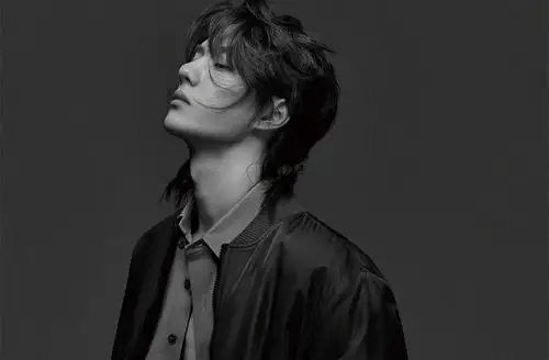 桌面壁纸 明星图片 > 正文  本文 王一博酷帅时尚壁纸_超个性时尚王