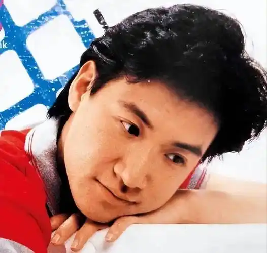 张学友:从"烂牌"到"王炸"的天王歌神_乐坛_音乐_人生