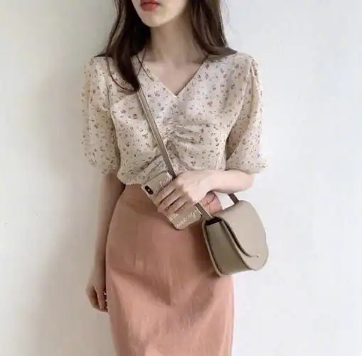 夏季穿搭如何选择适合自己的颜色气质十足超显白