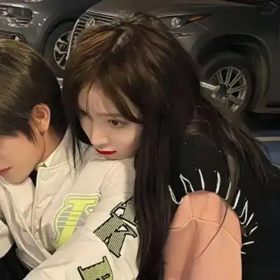 qq情侣头像一男一女帅