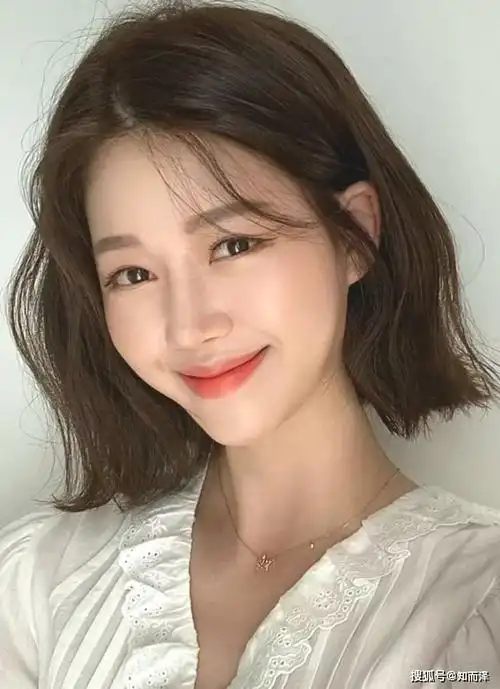 女孩们听好了,夏日的清凉短发,马上行动起来_发型