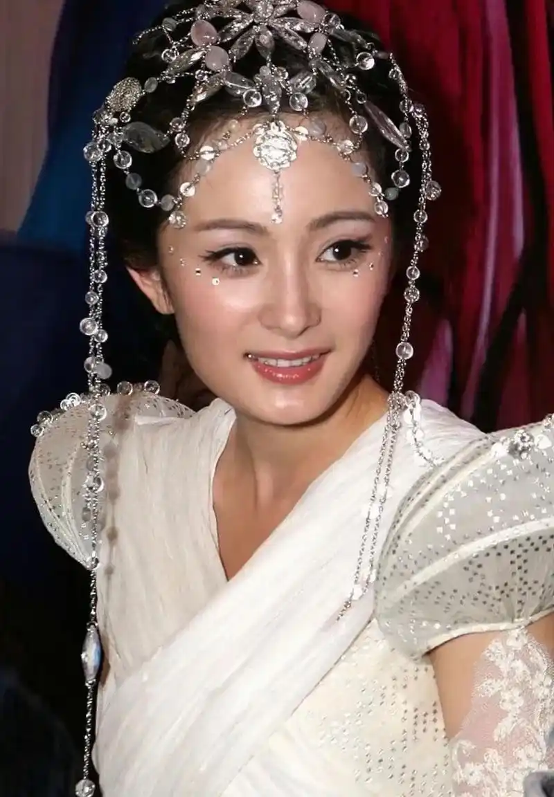 夕瑶是不是杨幂造型最好看的一个角色? 676767