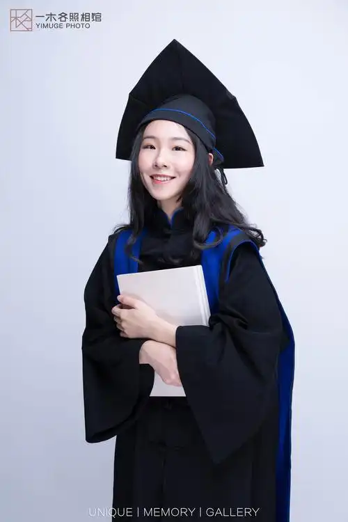 一木各照相馆 学士服