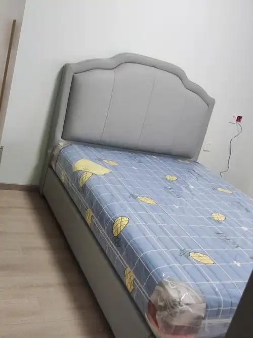 诸城大都会穗宝皮床穗宝床垫