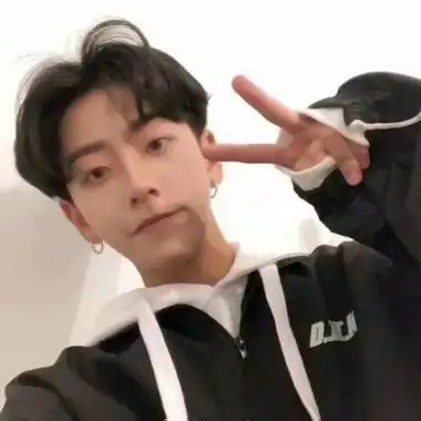 好看的真人男生头像正脸 男生头像图片大全 -【爱个性】