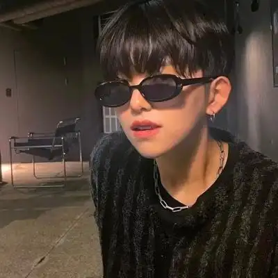 男生真人头像图片