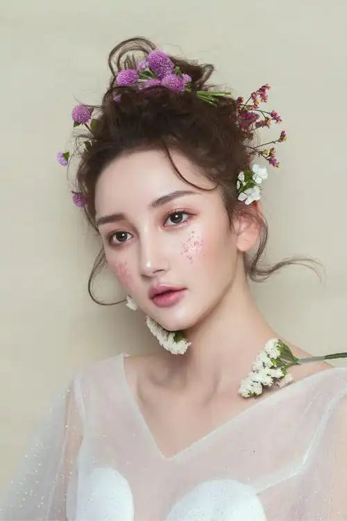 造型师段浩的化妆造型作品《梦幻森系》