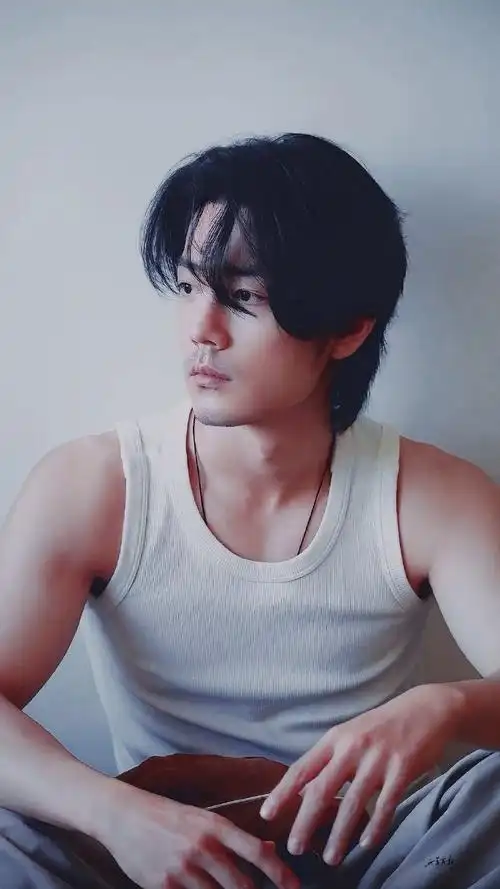 肖战##肖战32岁生日评论区##肖战旷野松弛感生日大片