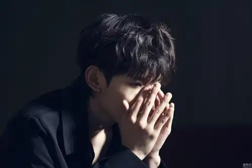 王源新专辑《源》全碟解锁 对话自我温柔拥抱世界