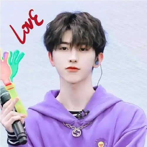 我老公太帅了蔡徐坤的老婆们快拿走