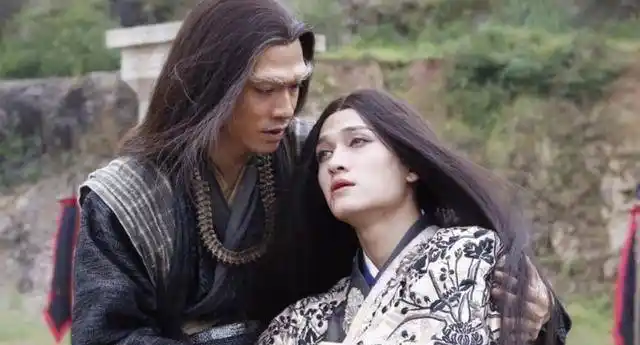 本以为是大叔,看到他的生活照:哪来的型男?_阮圣文_赵丽颖_剧中