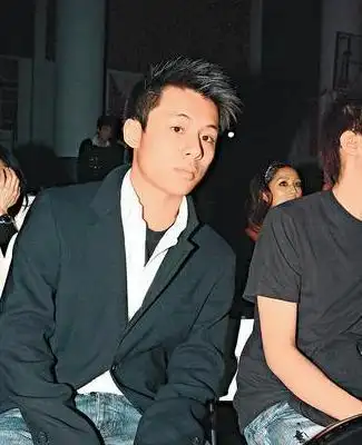 解读霍家:三世侯门 霍启刚长房长孙地位高霍英东核心提示:对于霍家的