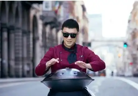 好先生里面孙红雷在街头打鼓,这个鼓叫什么呀  br>