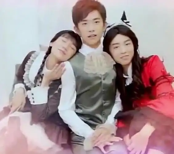 三小只王俊凯,王源,易烊千玺三个人换身女装,粉丝看到三个人换装成