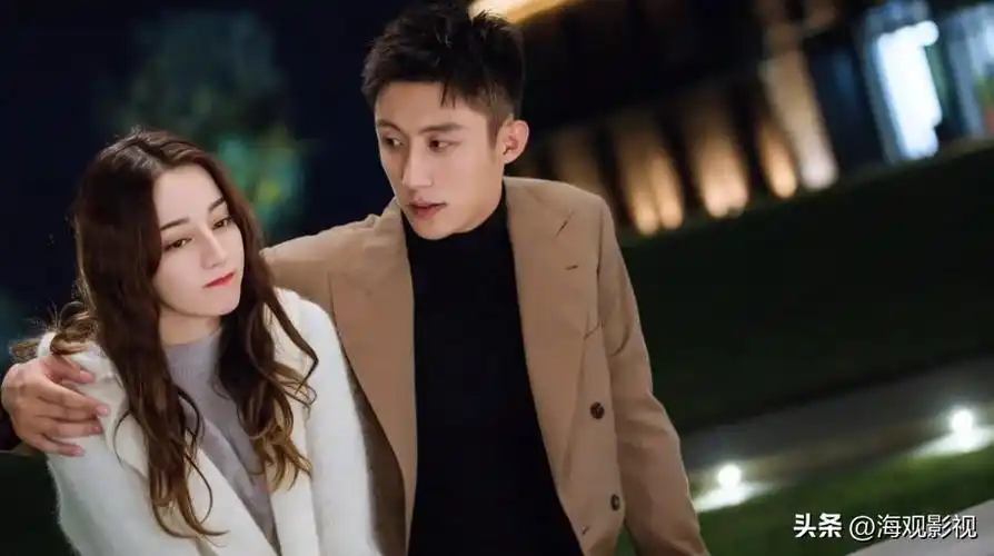 迪丽热巴黄景瑜遭爆同居 工作室回应再掀粉丝怒火_绯闻_声明_照片