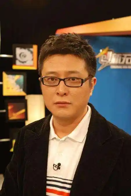 cctv-10创新无限主持人是谁? - 你问我答网