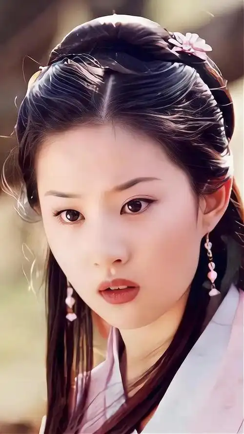 天龙八部刘亦菲饰演的王语嫣美若仙女